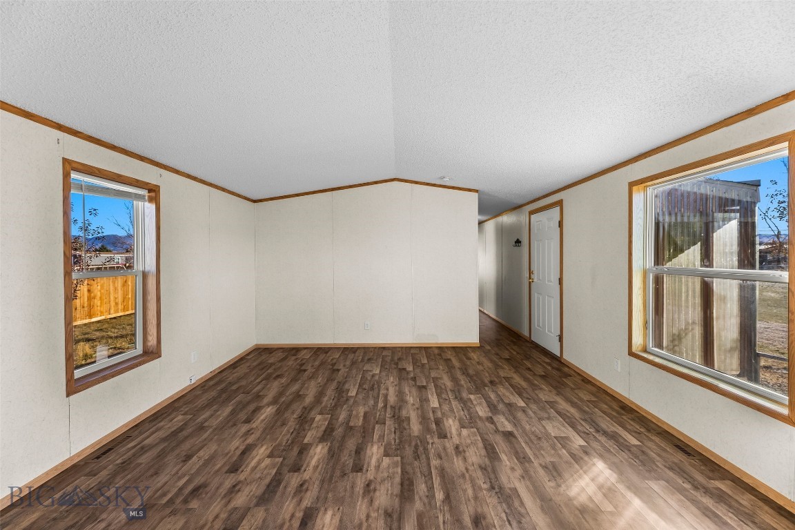 716 Madison Avenue Property Photo 11