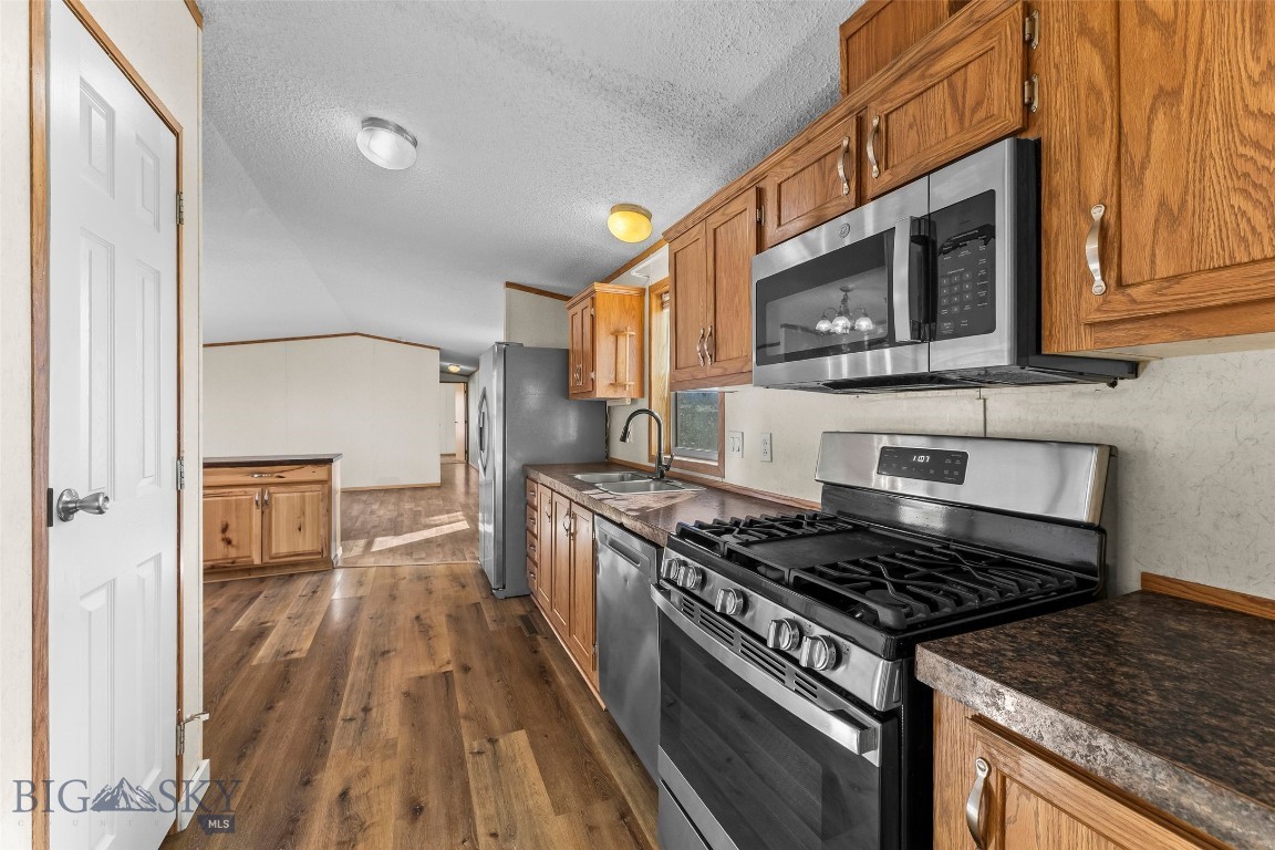 716 Madison Avenue Property Photo 17
