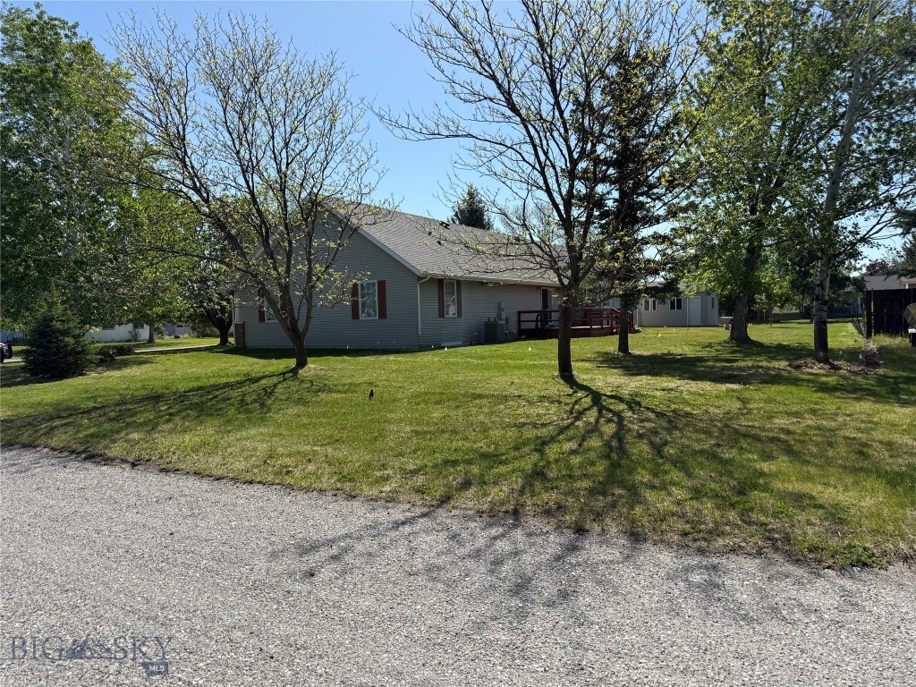 702 Boulder Street Property Photo 4