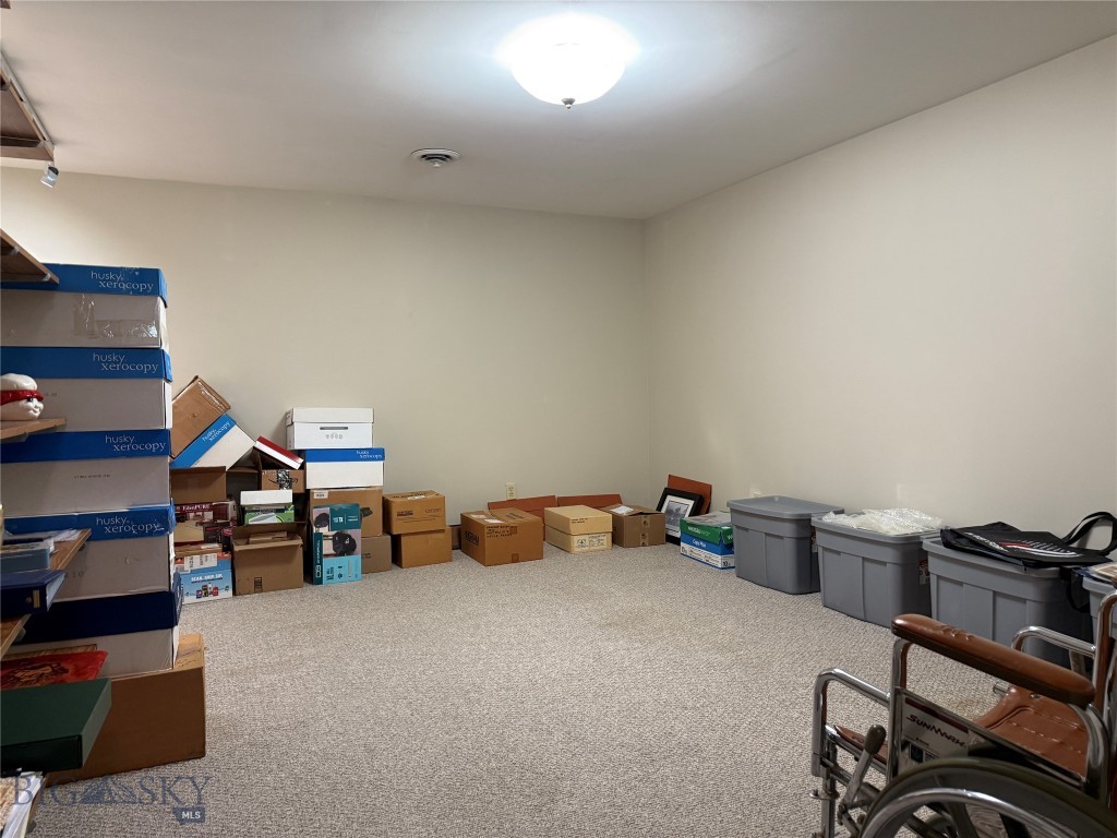 702 Boulder Street Property Photo 35