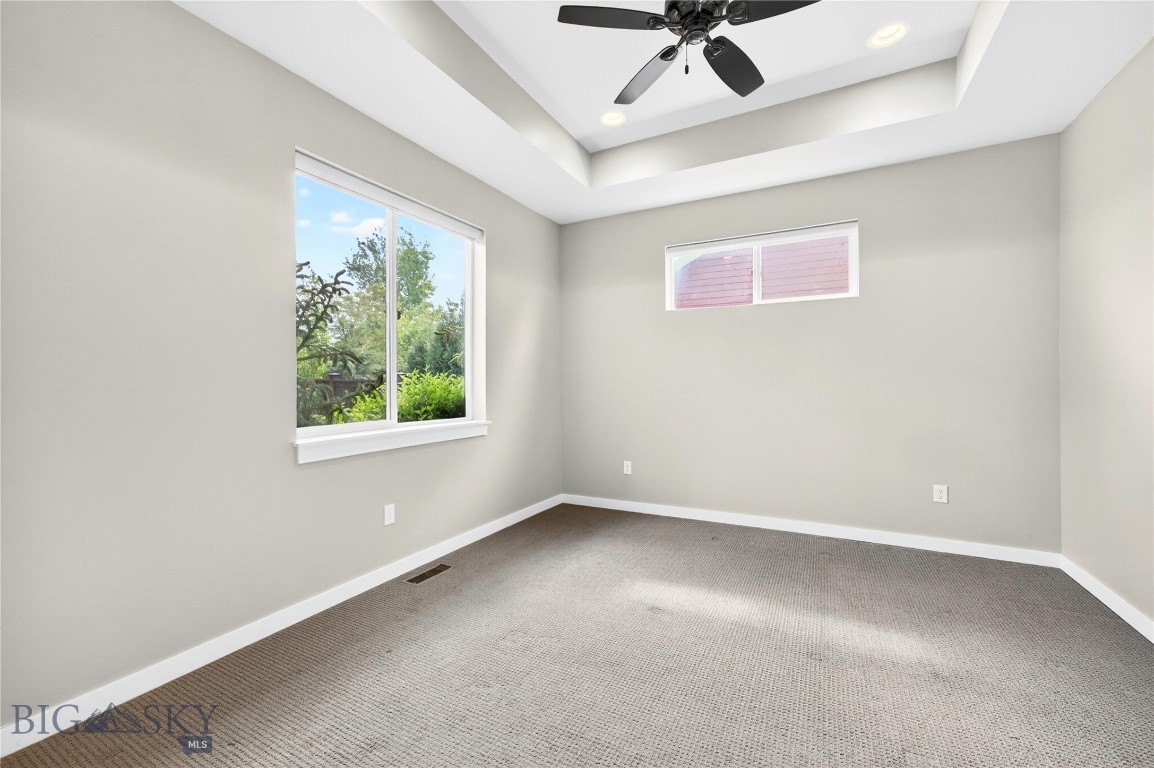 4832 Golden Gate B Property Photo 16