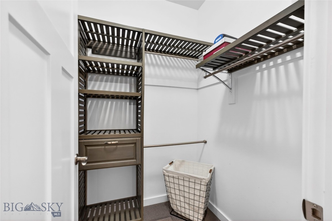 4832 Golden Gate B Property Photo 20