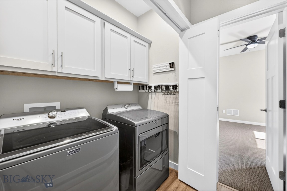 4832 Golden Gate B Property Photo 27