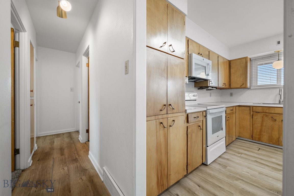 102 Legget Avenue Property Photo 19