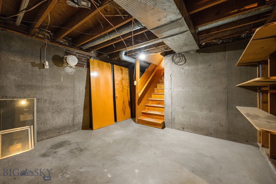 102 Legget Avenue Property Photo 53