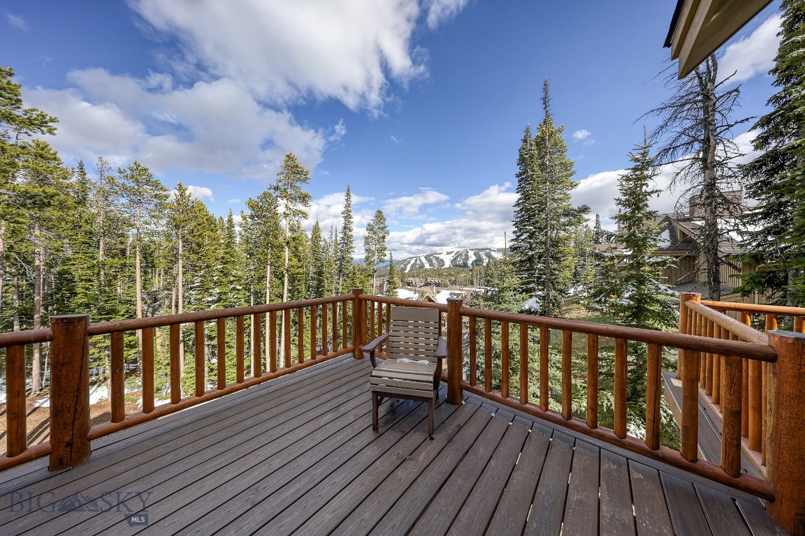 5 Shadow Ridge Property Photo 43