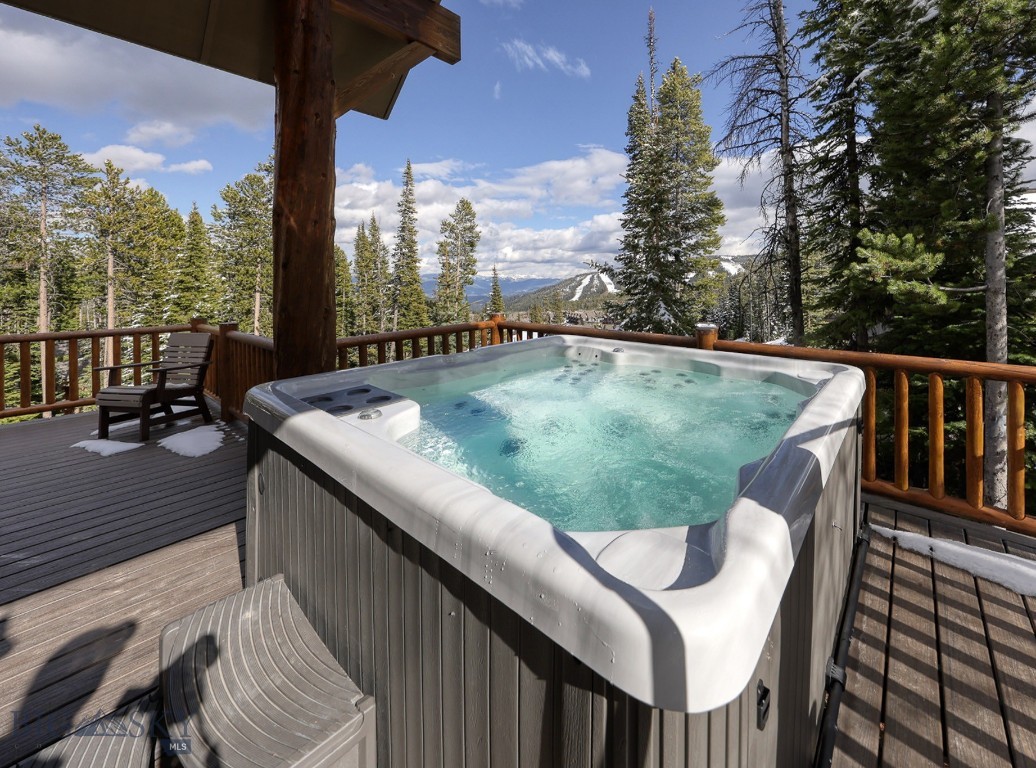 5 Shadow Ridge Property Photo 47