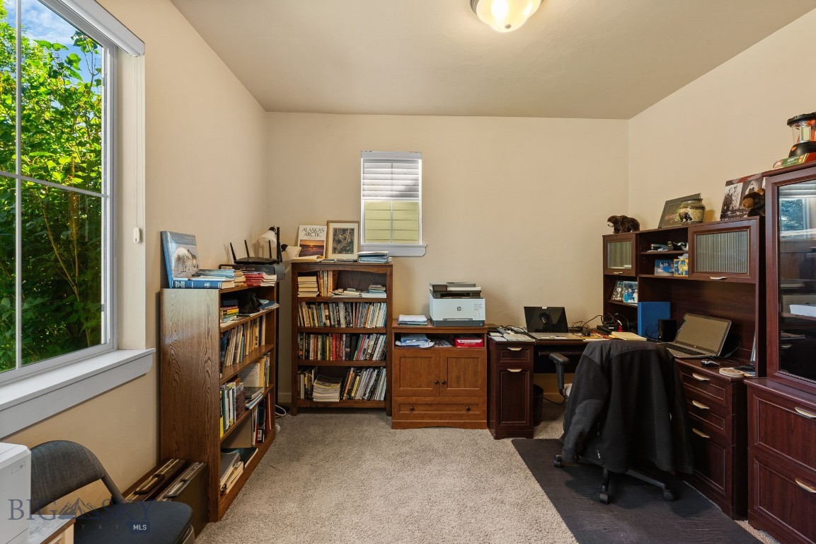 3825 Equestrian Ln. Property Photo 13