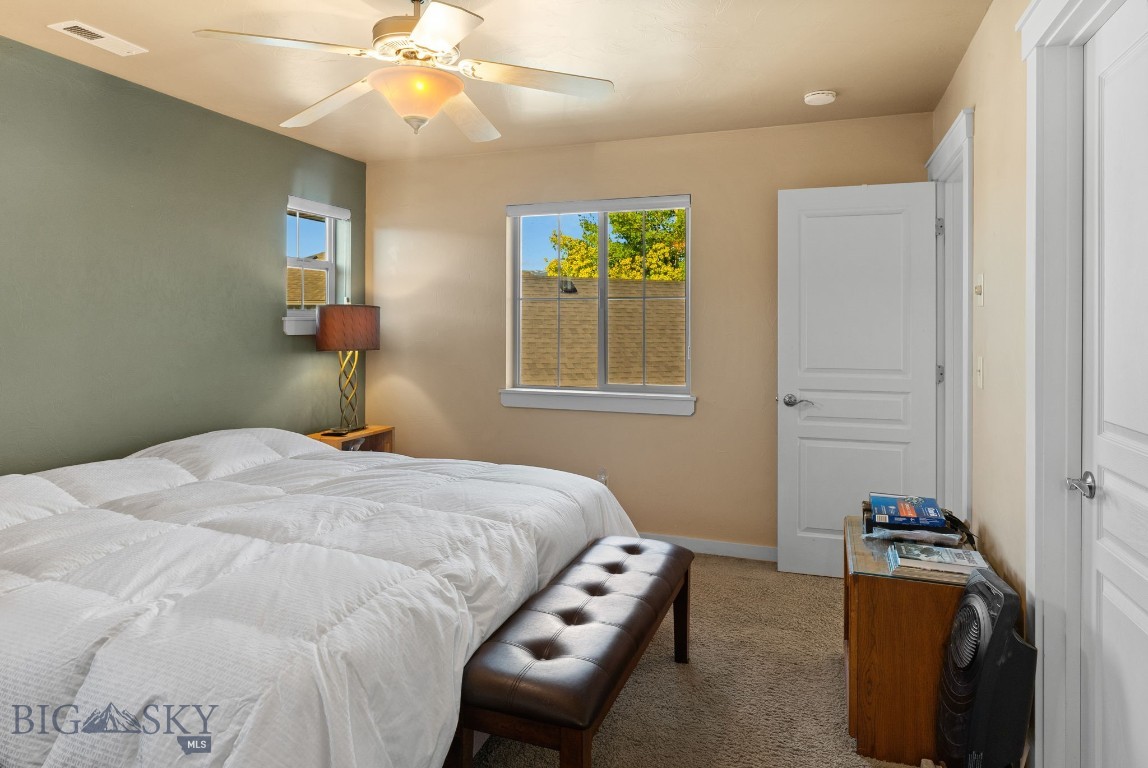 3825 Equestrian Ln. Property Photo 21