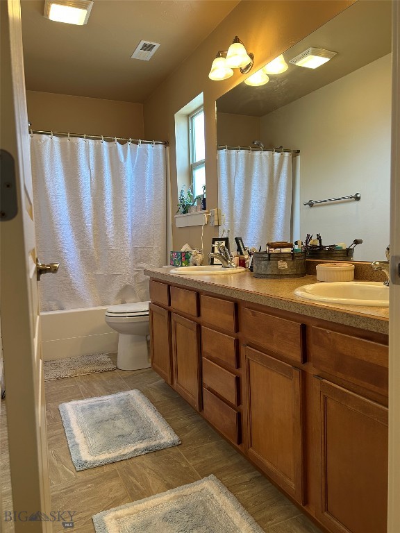 3825 Equestrian Ln. Property Photo 25