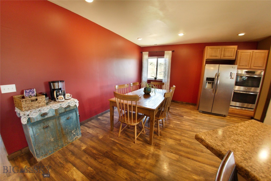 11892 Old Coach Road Property Photo 8