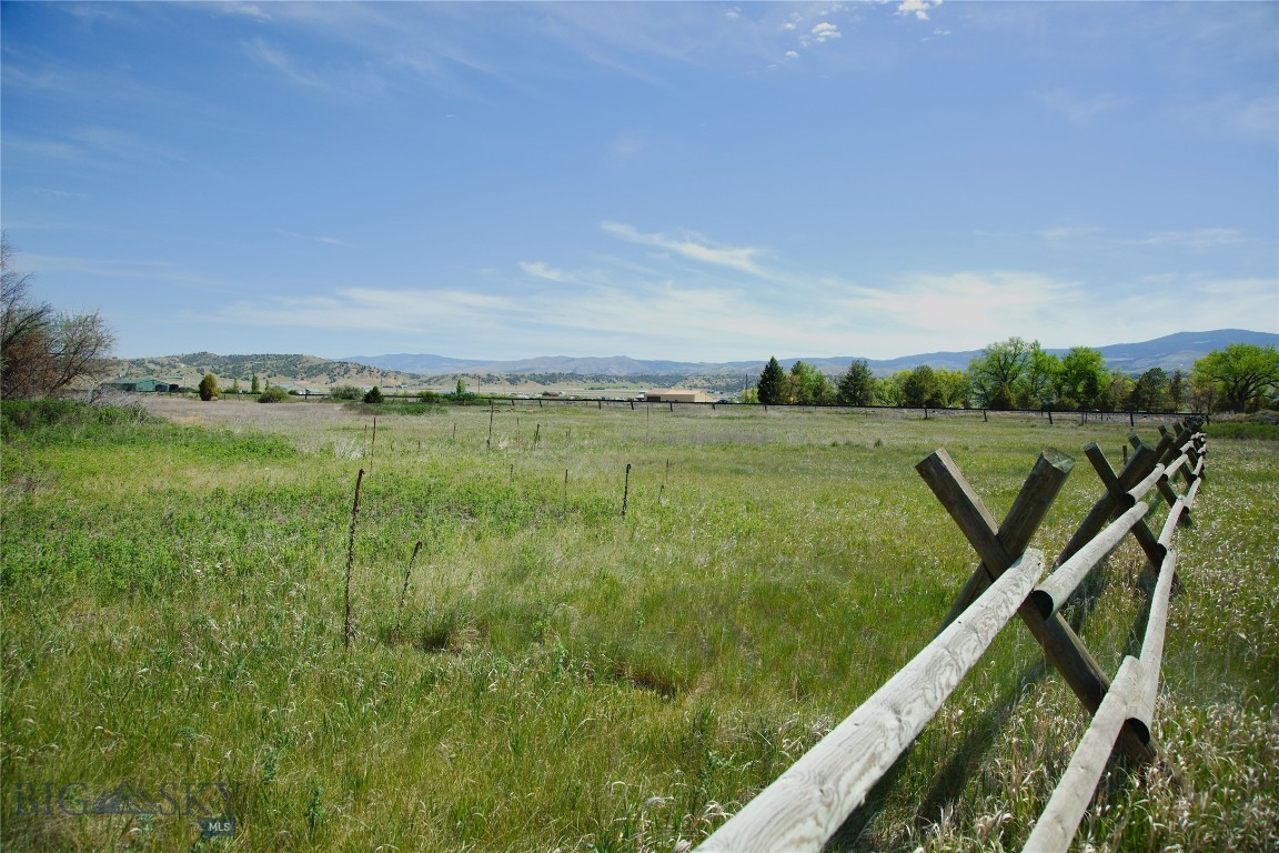 11892 Old Coach Road Property Photo 26