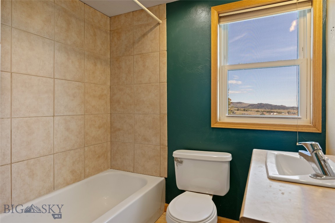 193 Tobe Lane Property Photo 15