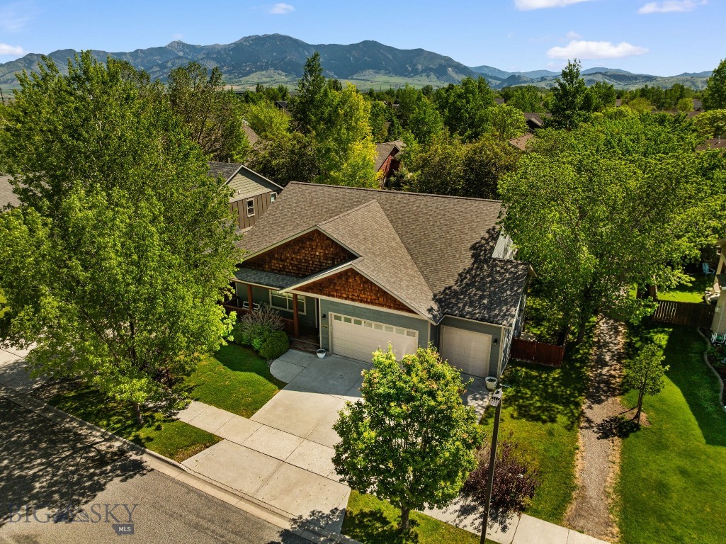 1068 New Holland Drive Property Photo 1