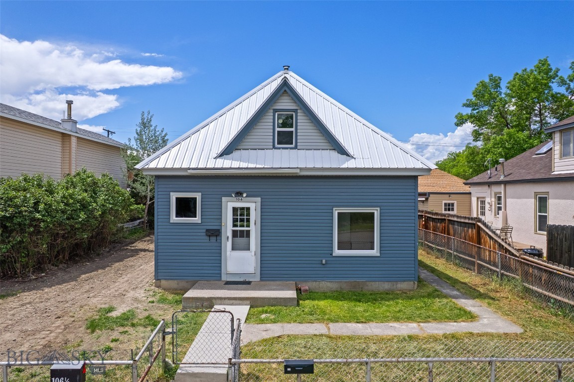 106 S I Property Photo 1