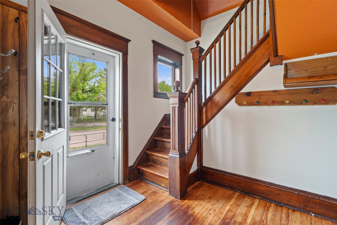 106 S I Property Photo 2