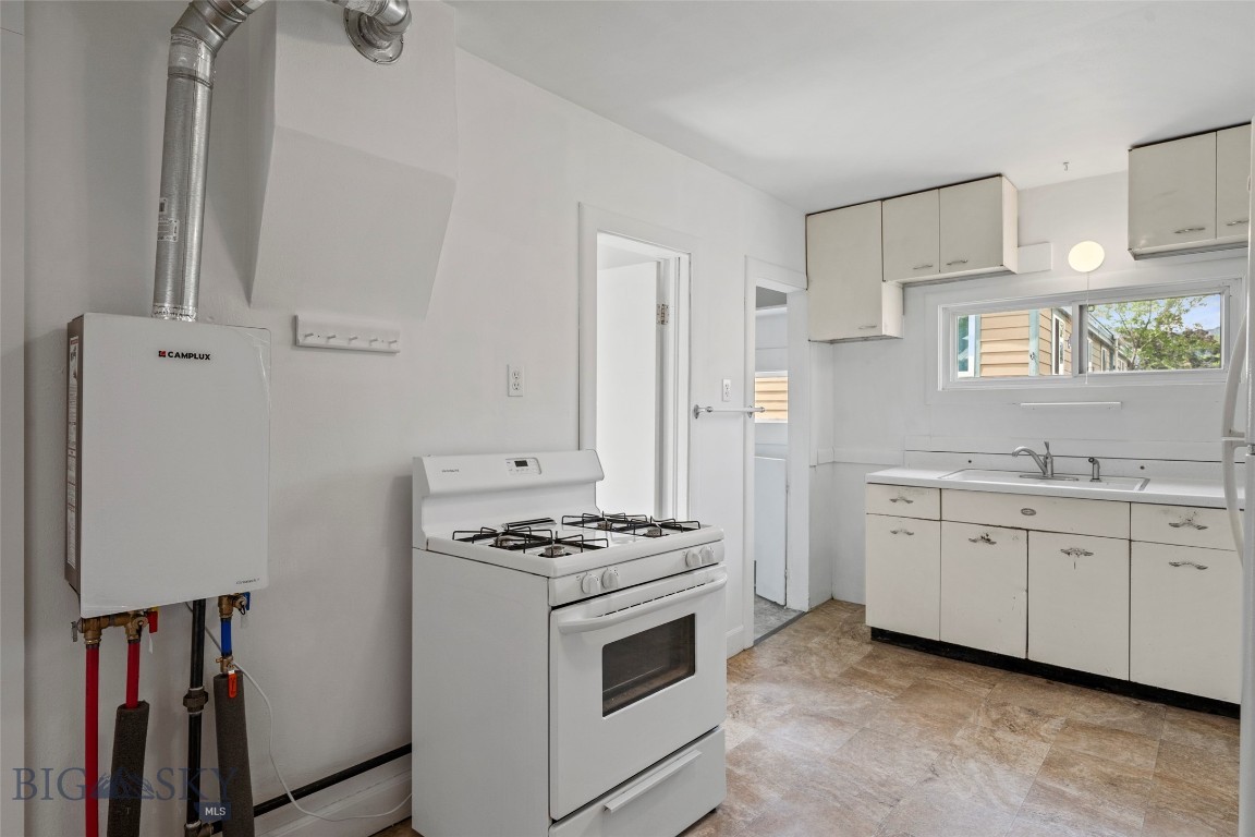 106 S I Property Photo 21