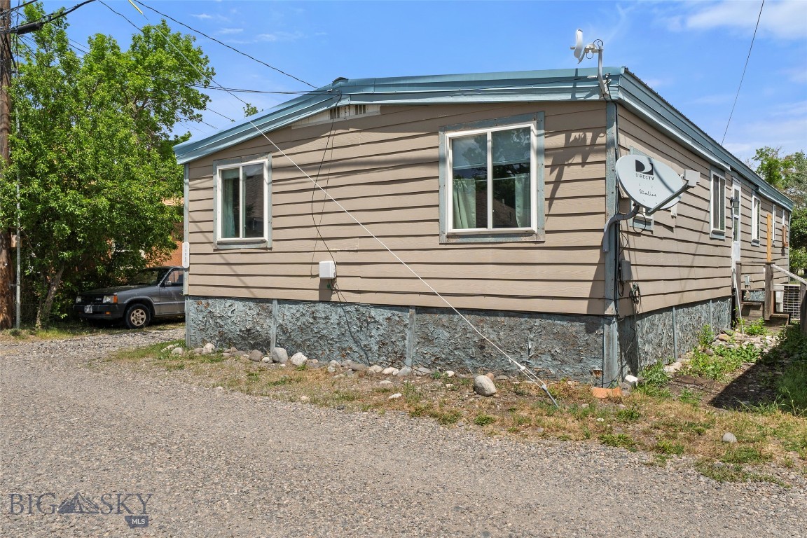 106 S I Property Photo 35