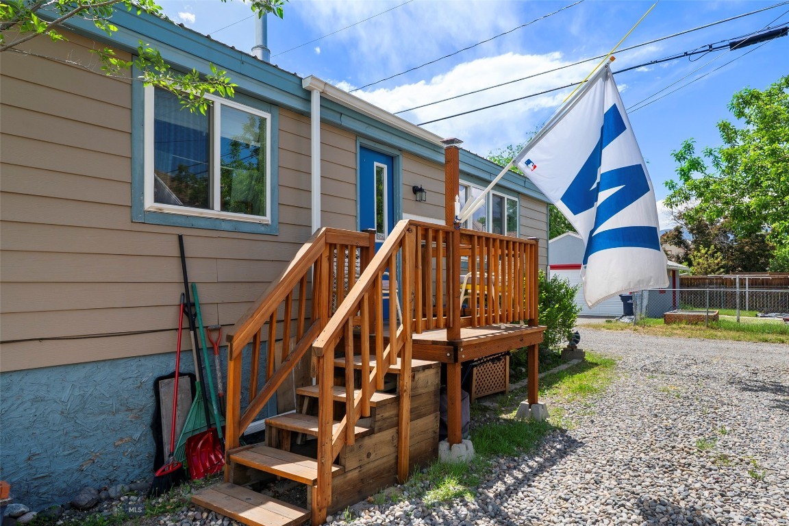 106 S I Property Photo 39