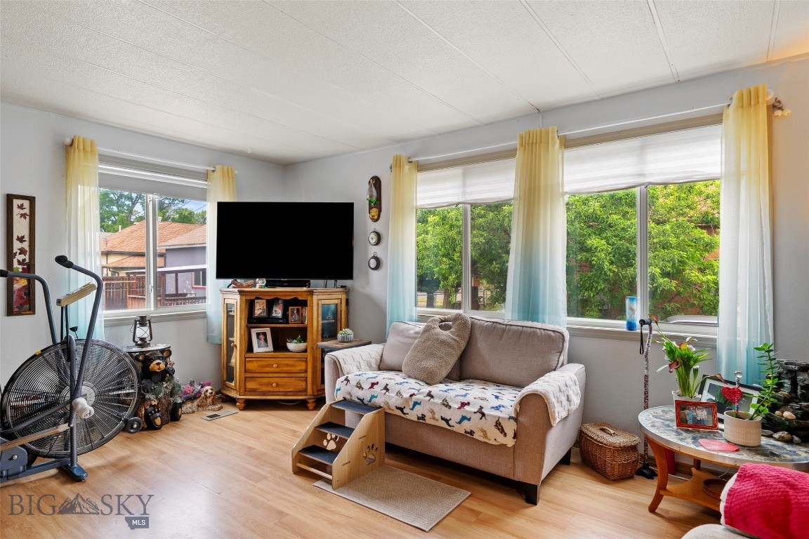 106 S I Property Photo 42