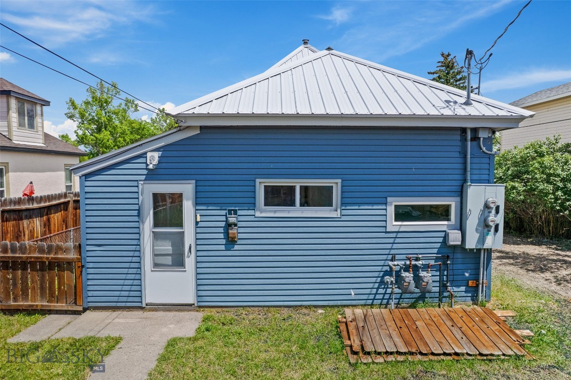 106 S I Property Photo 51