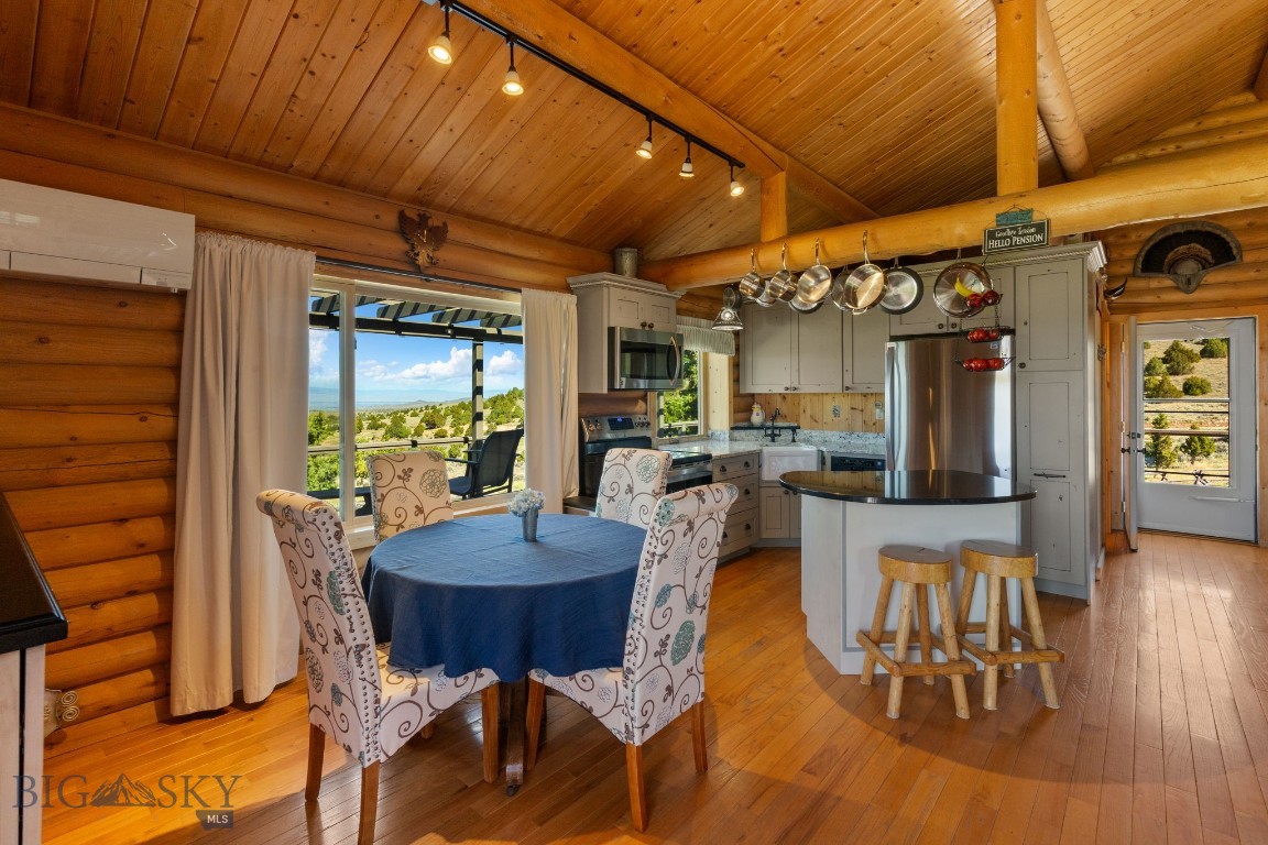 25 Sundowner Road Property Photo 29