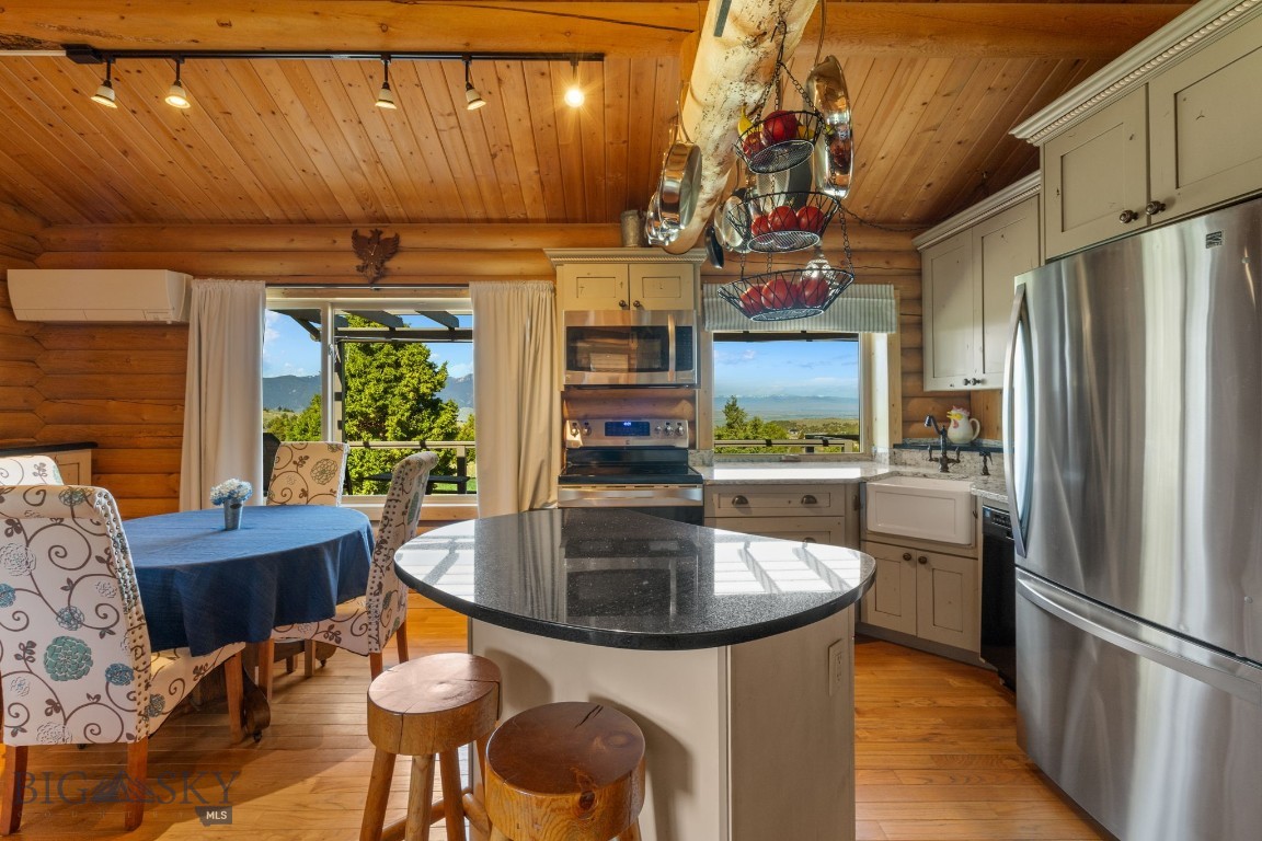 25 Sundowner Road Property Photo 34