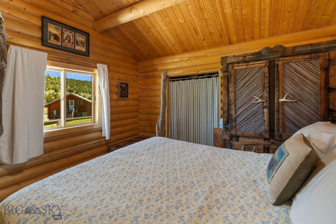 25 Sundowner Road Property Photo 54