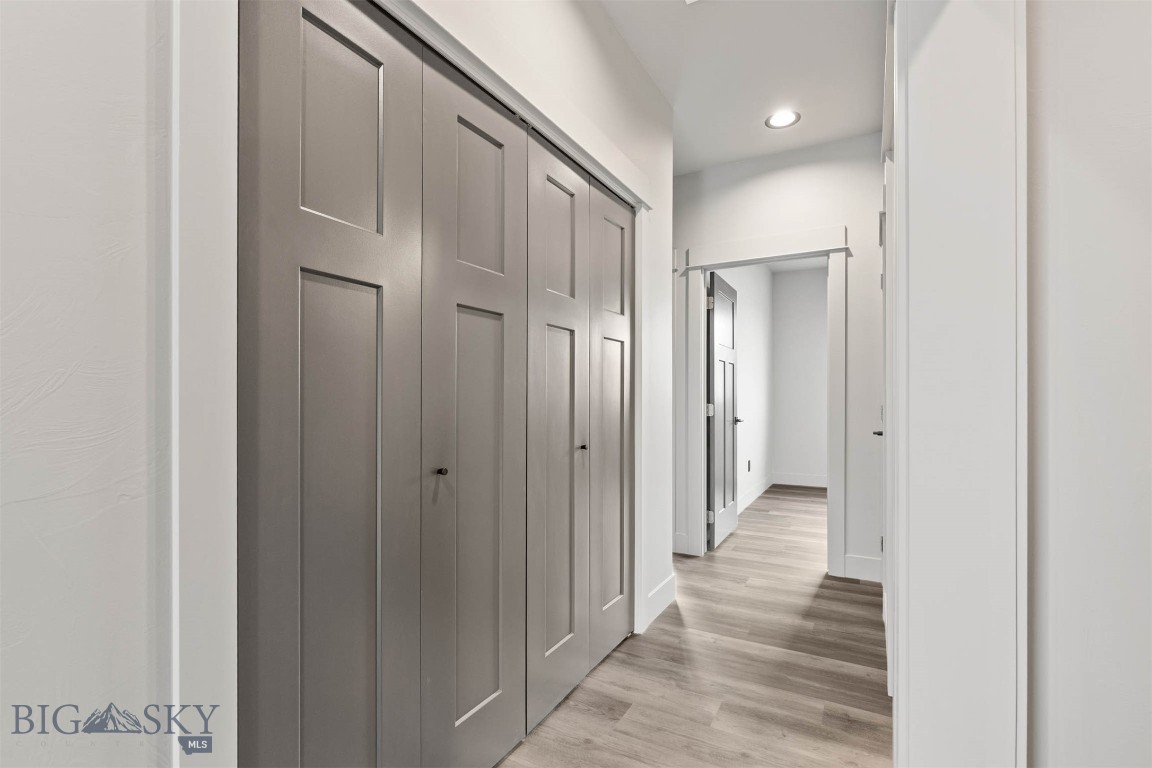 202 Fletching Unit B Property Photo 15