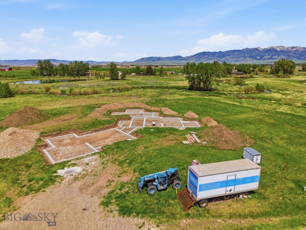 165 Tippet Trail Property Photo 8