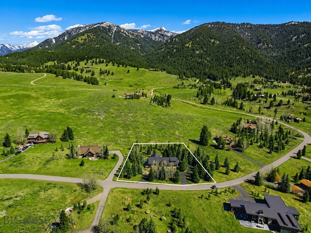 315 Chief Joseph Road Property Photo 4