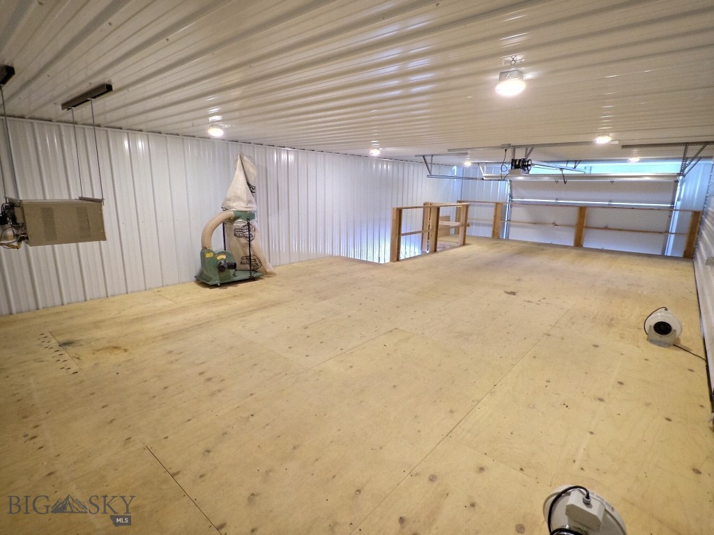160 Running Iron Road Property Photo 9