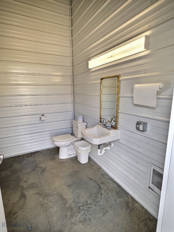 160 Running Iron Road Property Photo 10