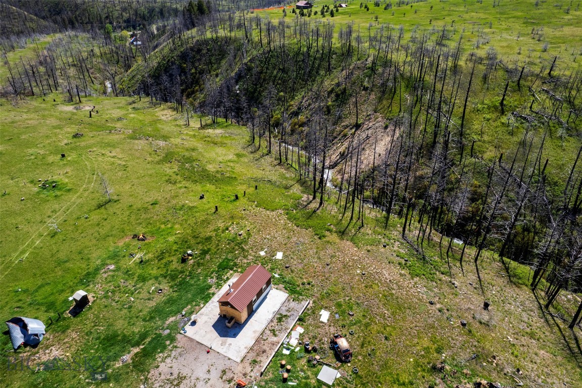 2010 Us Highway 12 E Property Photo 18