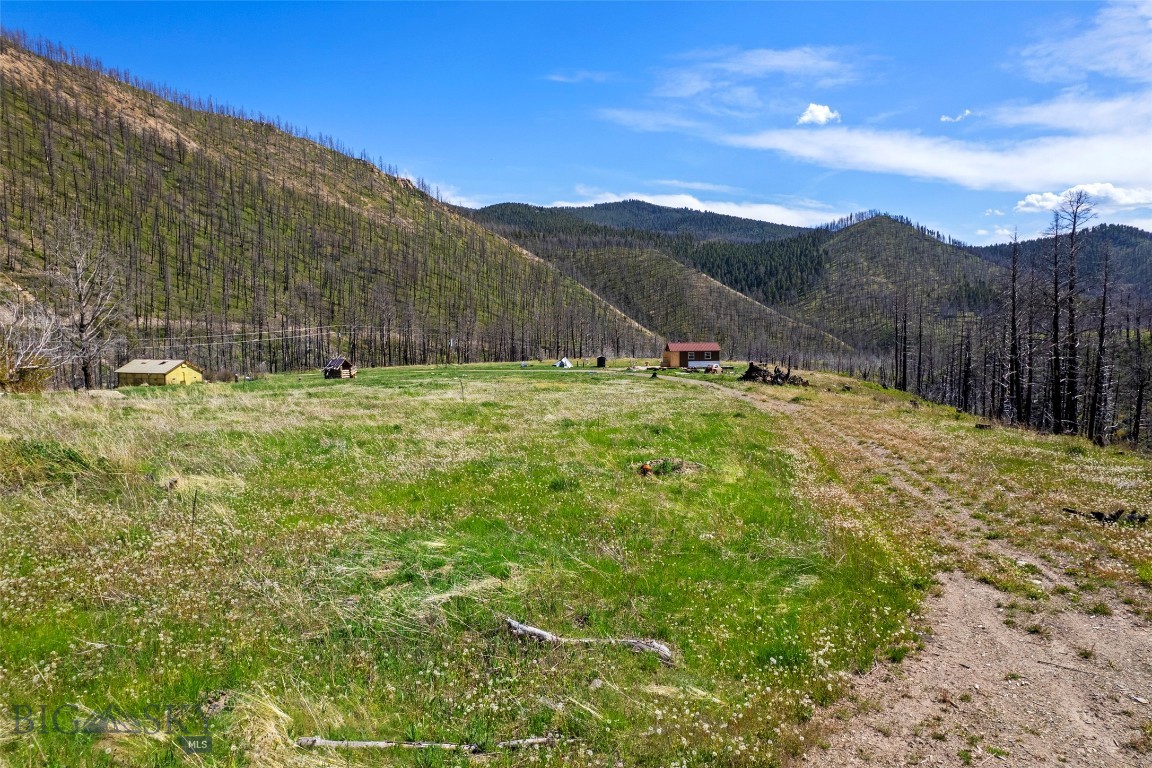 2010 Us Highway 12 E Property Photo 25