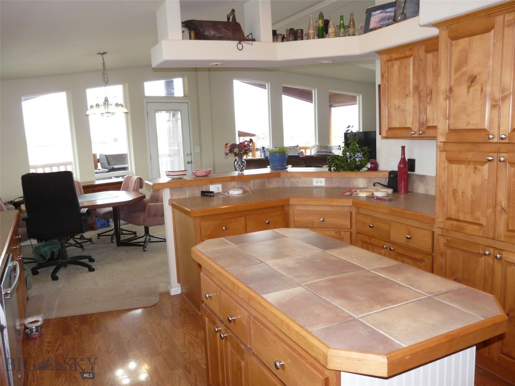 7543 Fowler Lane Property Photo 13