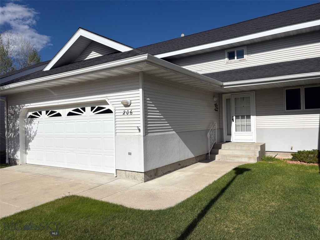 206 Aspen Loop Property Photo 1