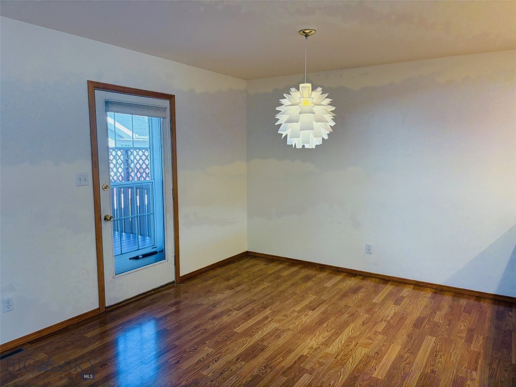 206 Aspen Loop Property Photo 9