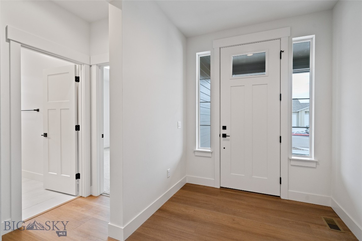 1502 Beeker Lane Property Photo 4