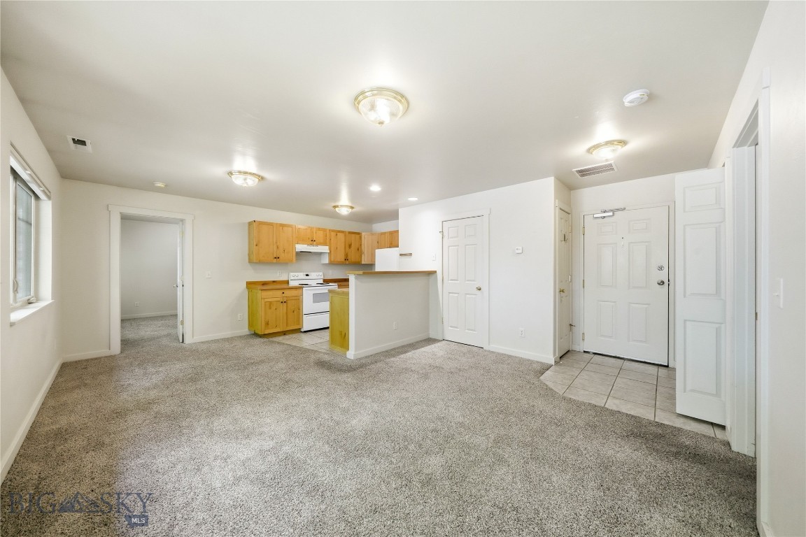 607 Professional Drive 4 Property Photo 6