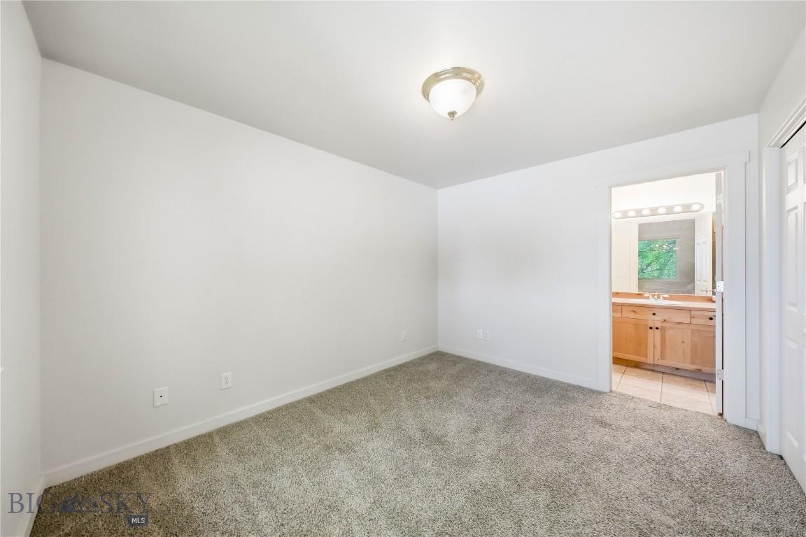 607 Professional Drive 4 Property Photo 9