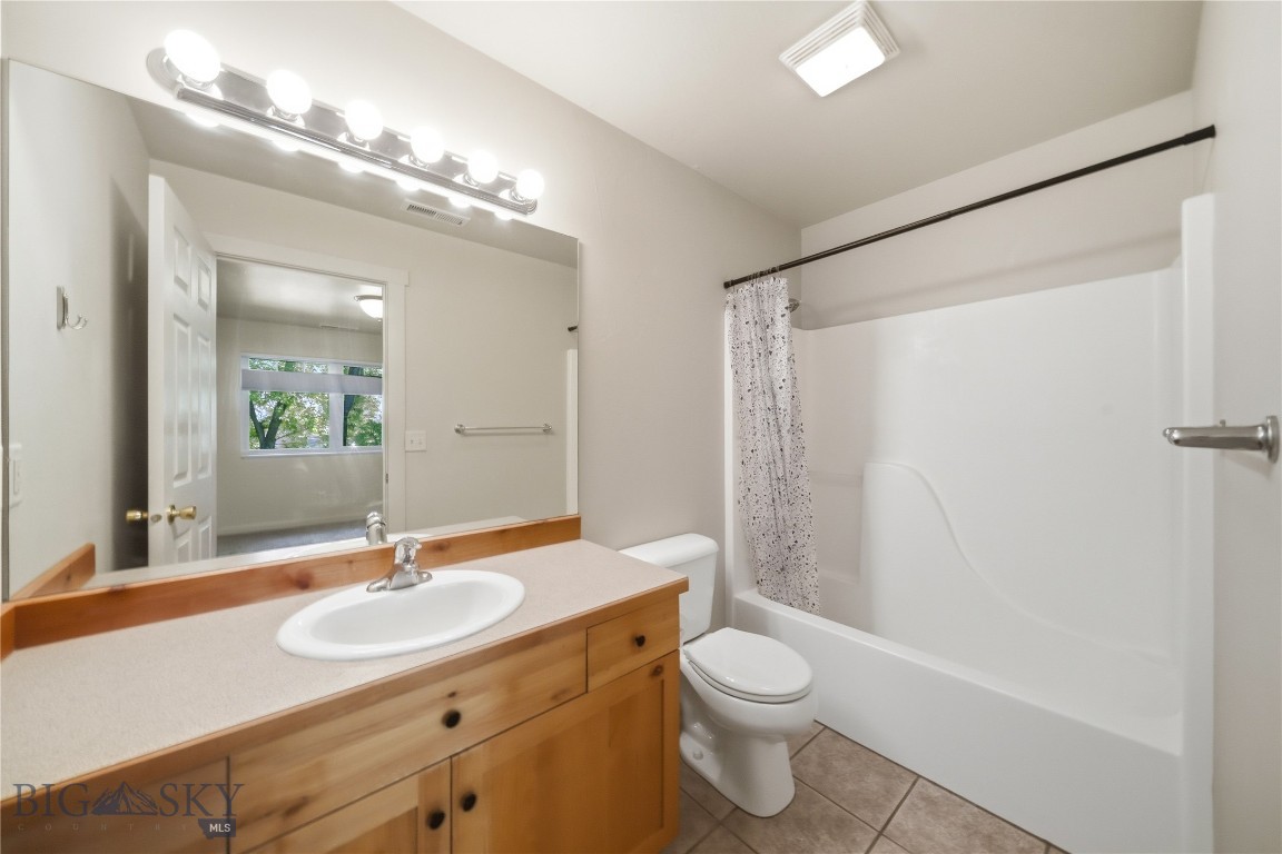 607 Professional Drive 4 Property Photo 12