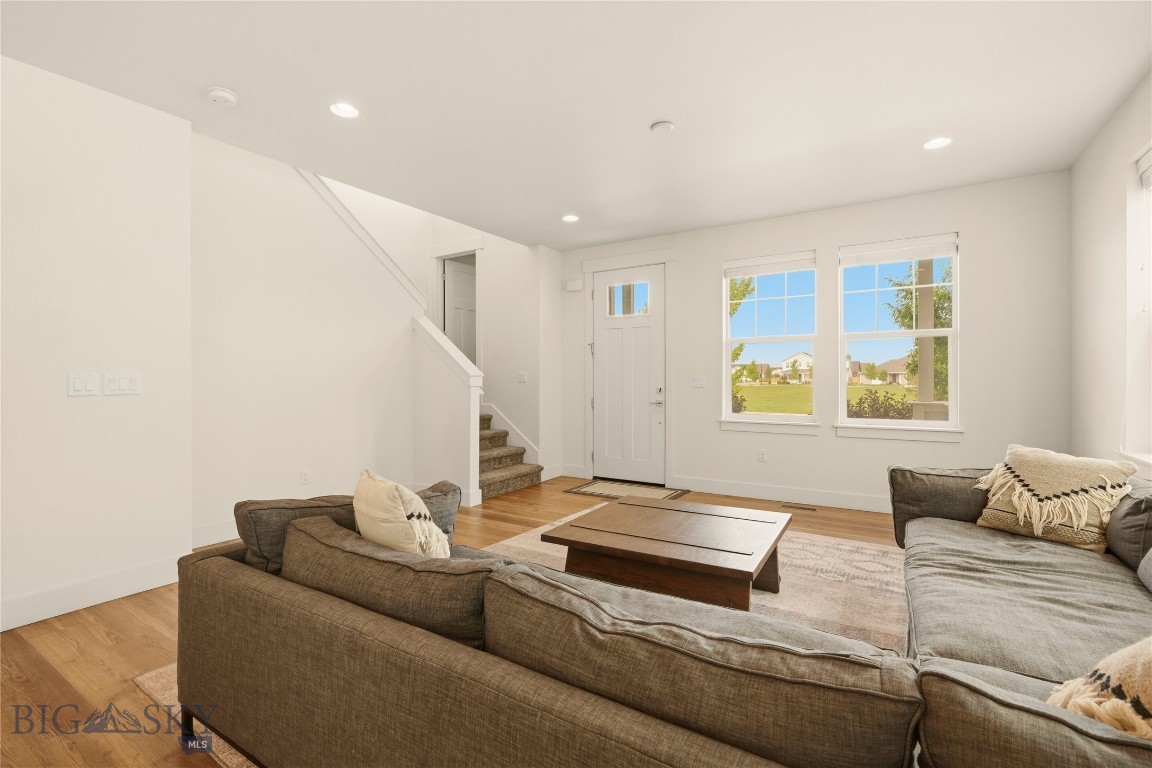 916 Dillinger Drive Property Photo 10