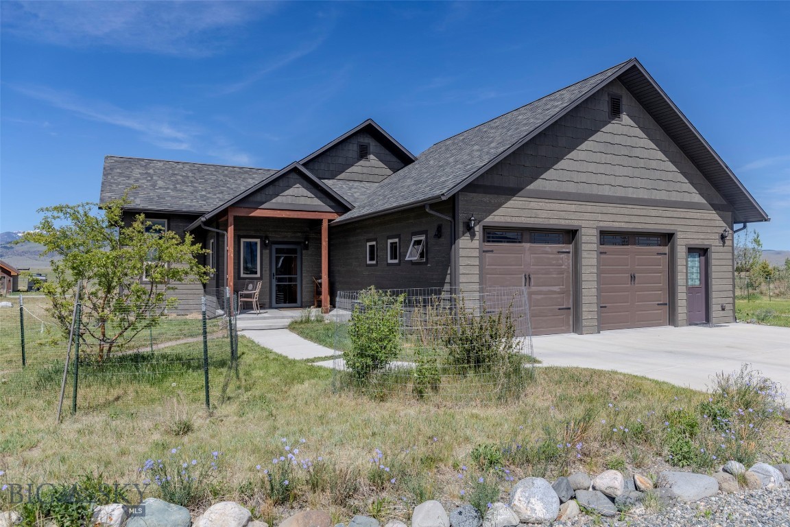 34 Obsidian Road Property Photo 26