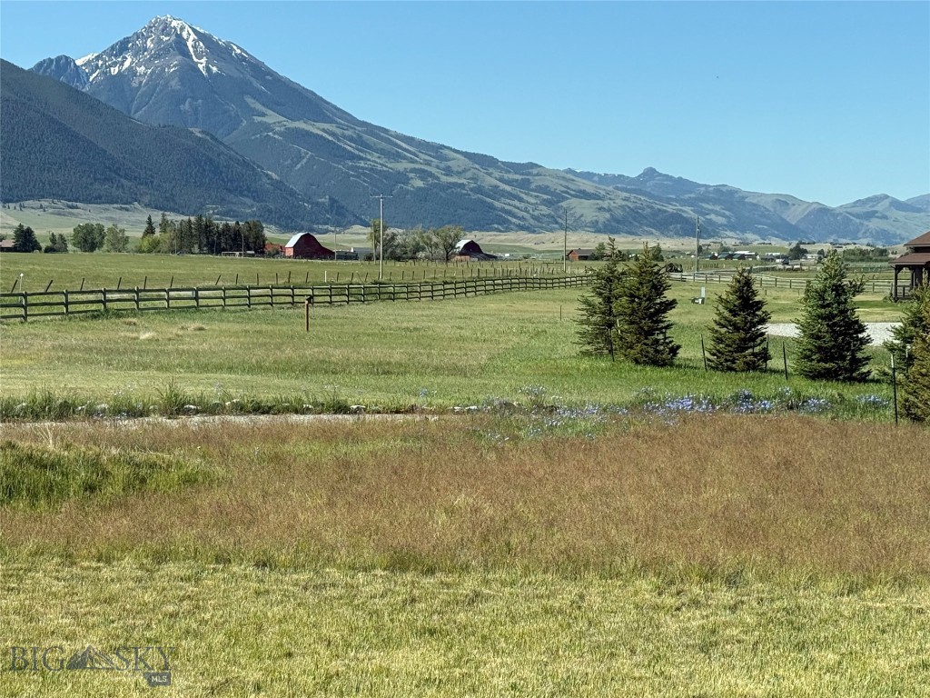 34 Obsidian Road Property Photo 37