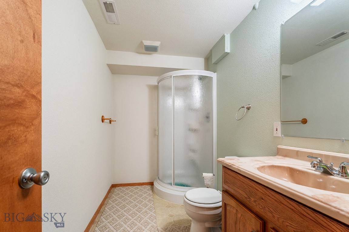 16 Windy Meadow Drive Property Photo 20