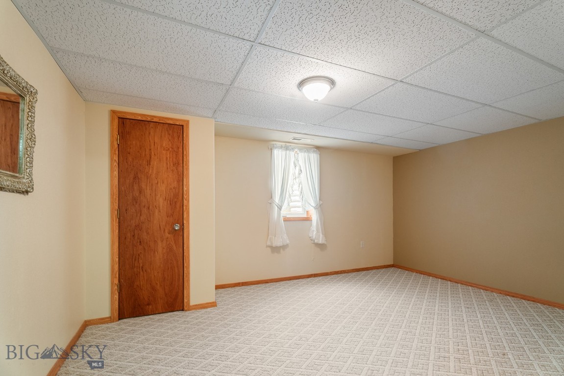 16 Windy Meadow Drive Property Photo 24