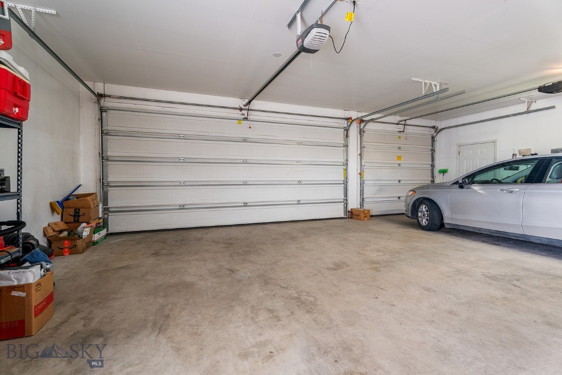 16 Windy Meadow Drive Property Photo 29