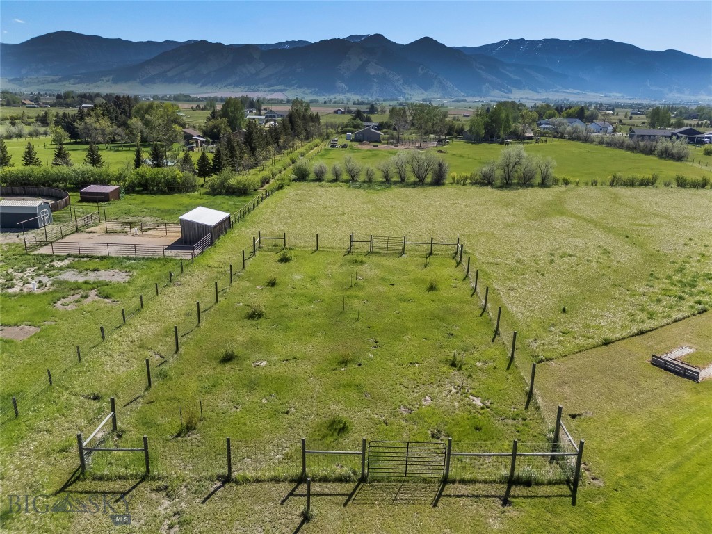 7100 Springhill Property Photo 43