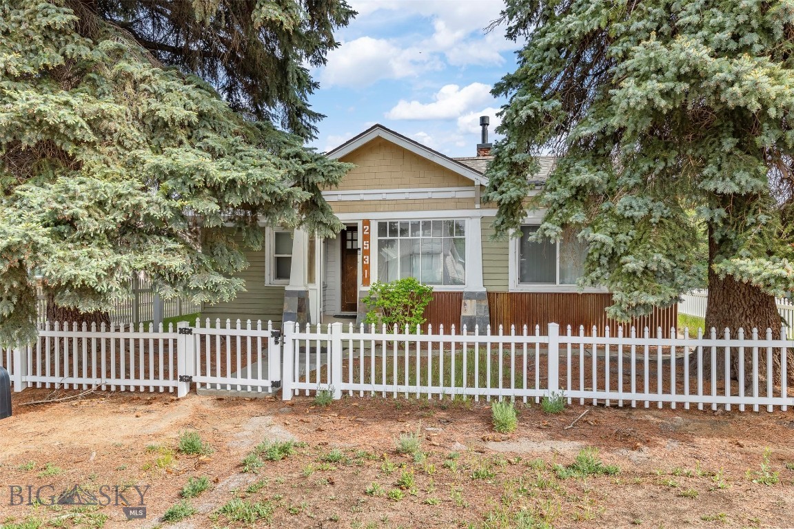 2531 Harvard Avenue Property Photo 1